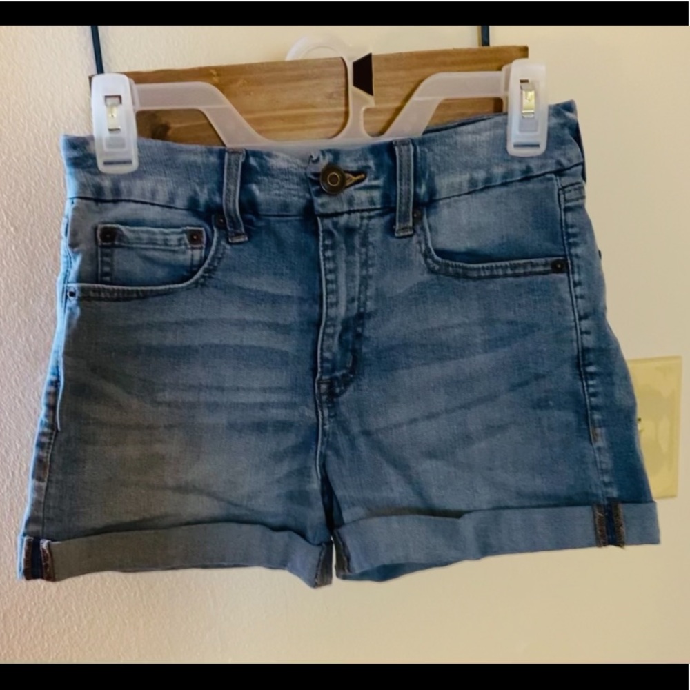 AERO Jean Shorts